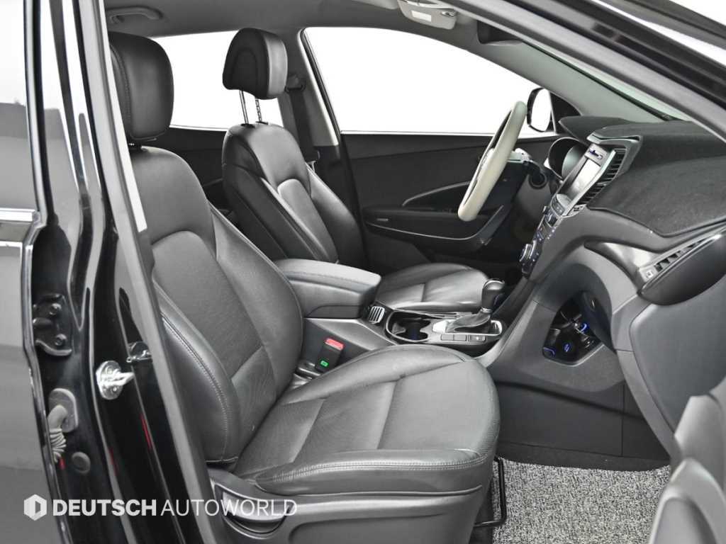 HYUNDAI Santa Fe - Vista 12