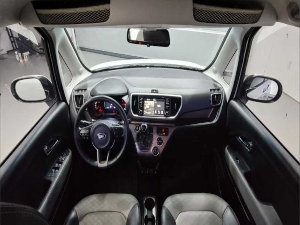 KIA Ray - Vista 8