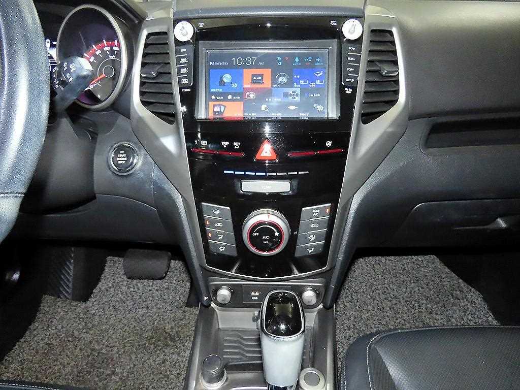 Ssangyong Tivoli 2015 Azul - Importación desde Corea - HF Imports Iquique - Foto 13