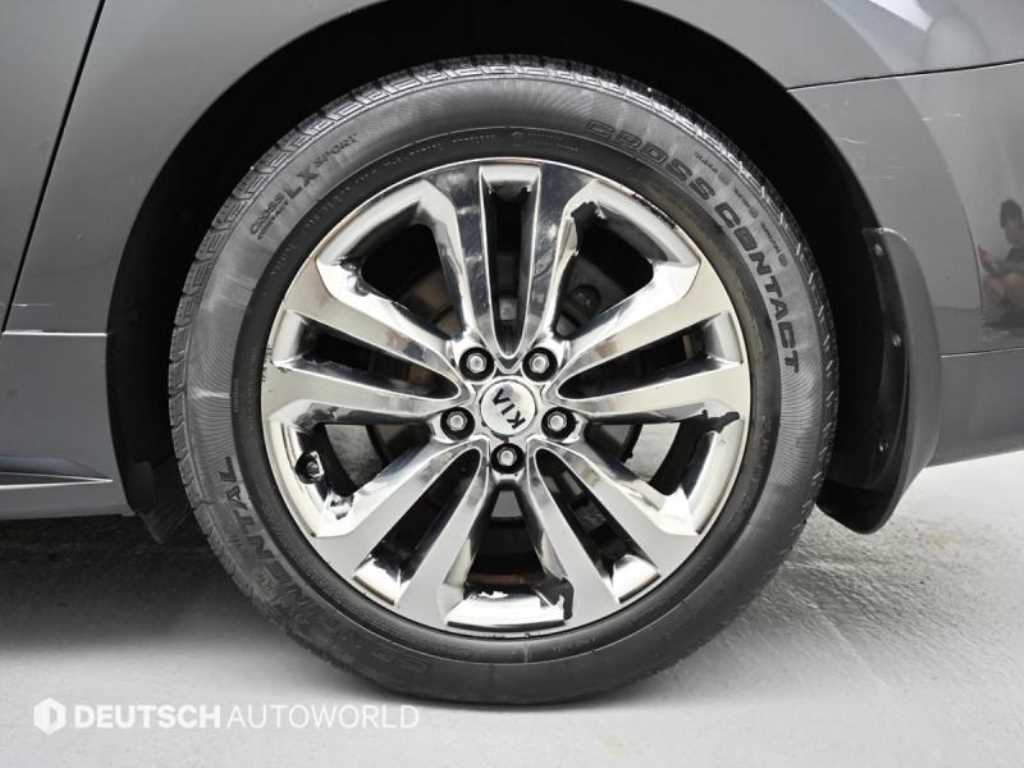 KIA Carnival - Vista 7