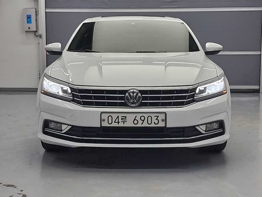 Volkswagen Passat - Vista 2