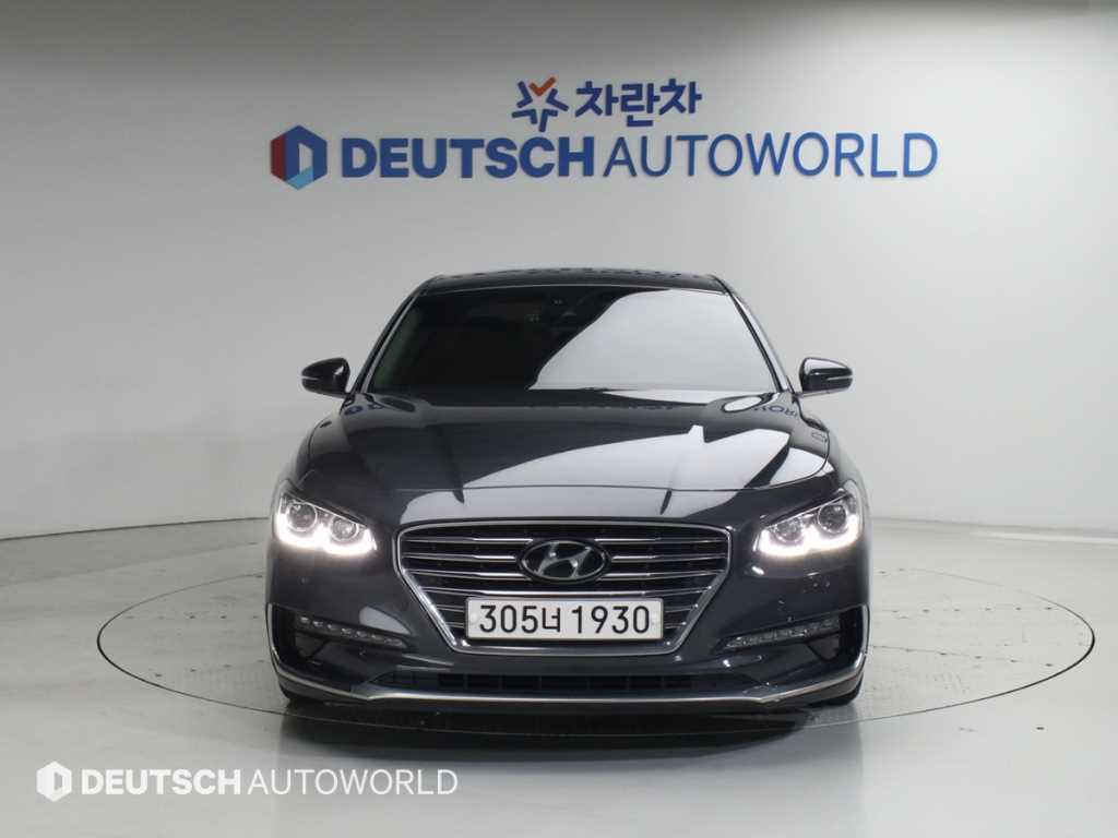 HYUNDAI Grandeur - Vista 3