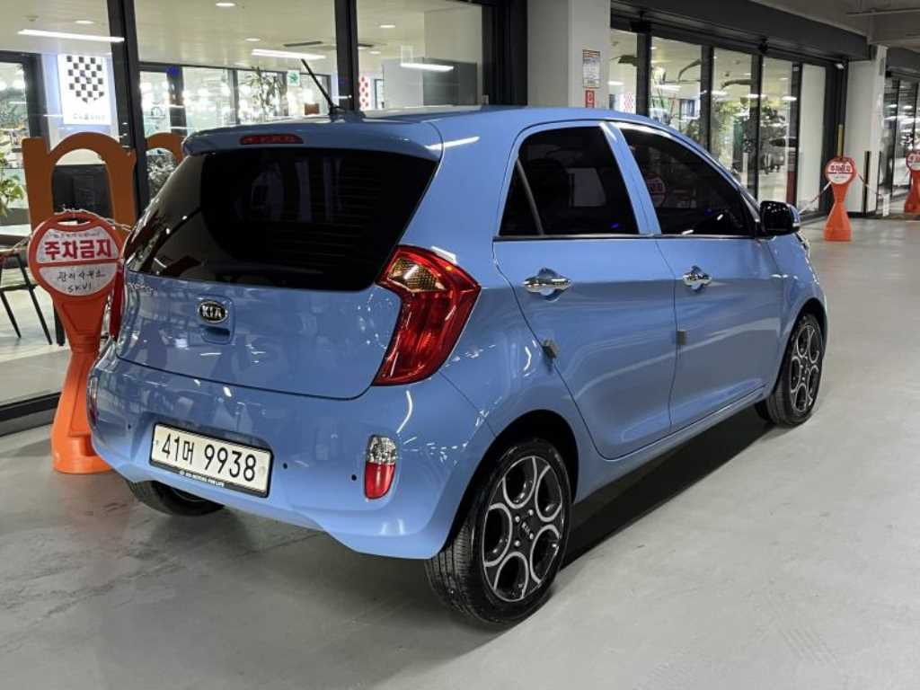 KIA Morning - Vista 6