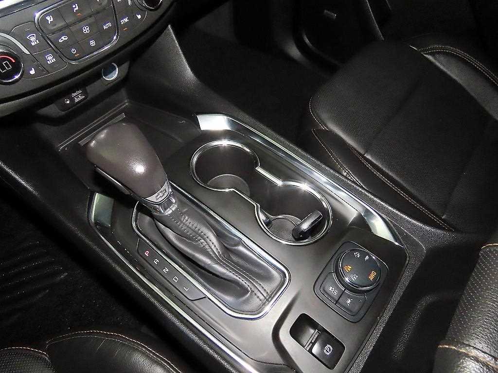Chevrolet Travers 2021 Blanco - Importación desde Corea - HF Imports Iquique - Foto 14