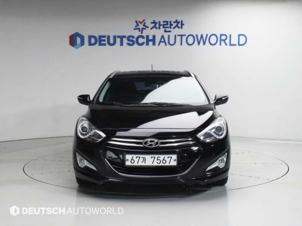 HYUNDAI i40 - Vista 3