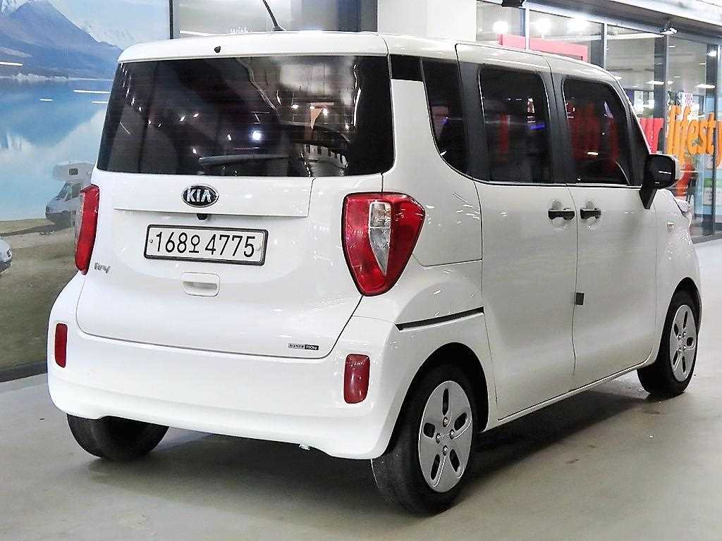 KIA Ray - Vista 6