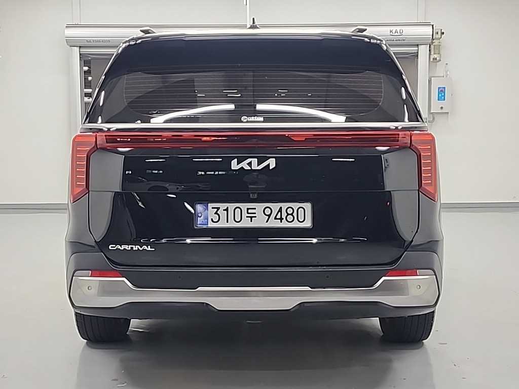 KIA Carnival - Vista 3