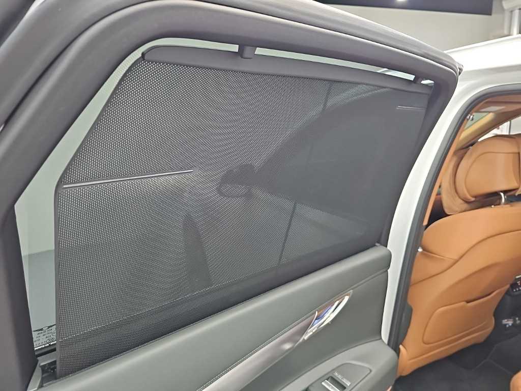 Genesis GV80 2024 Blanco - Importación desde Corea - HF Imports Iquique - Foto 16