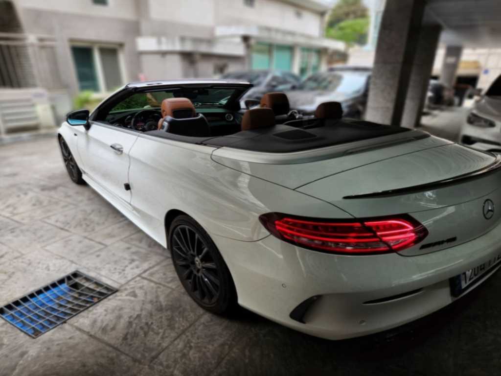 Mercedes Benz C Class - Vista 3