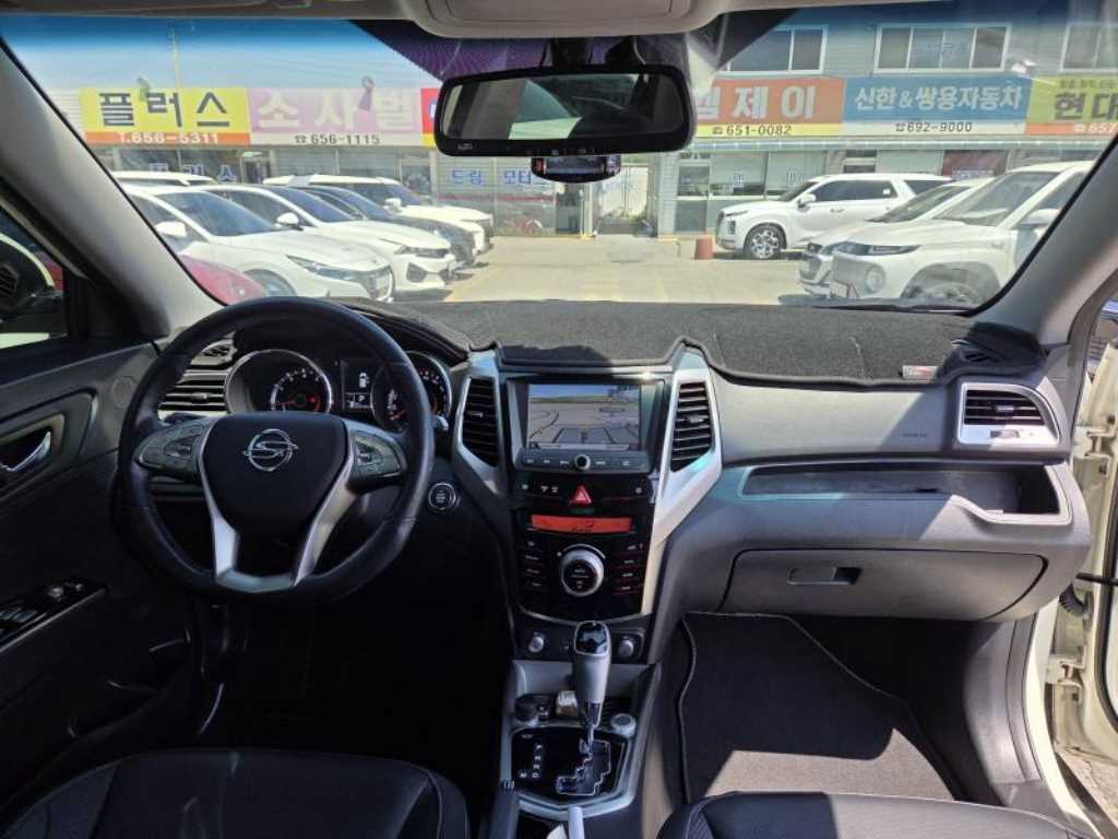 Ssangyong Tivoli 2015 - Importación desde Corea - HF Imports Iquique - Foto 20