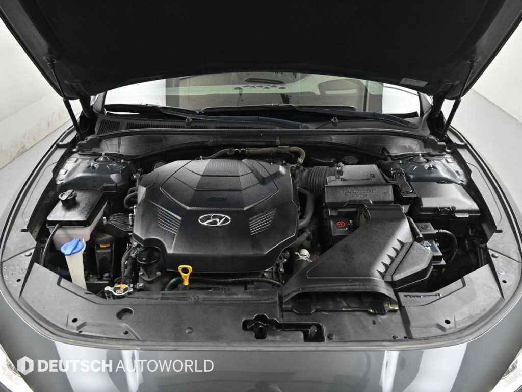 HYUNDAI Grandeur - Vista 8