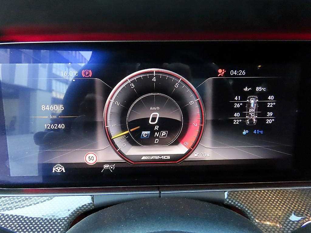 Mercedes Benz CLS Class - Vista 11