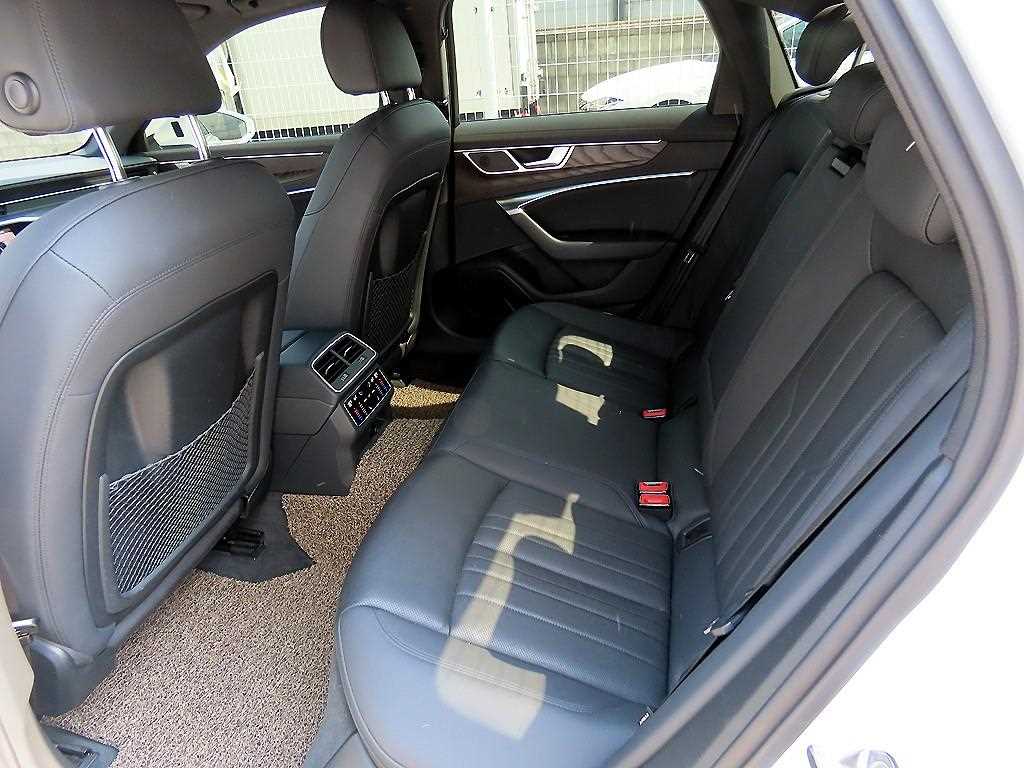 Audi A6 - Vista 8