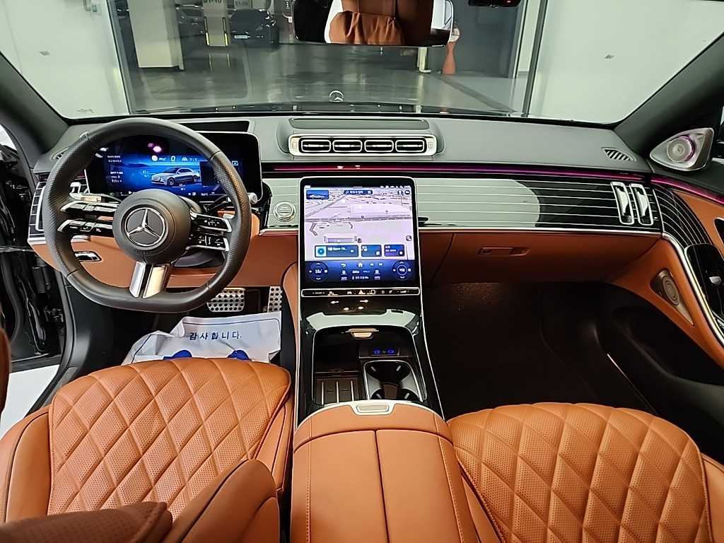 Mercedes Benz S Class - Vista 9
