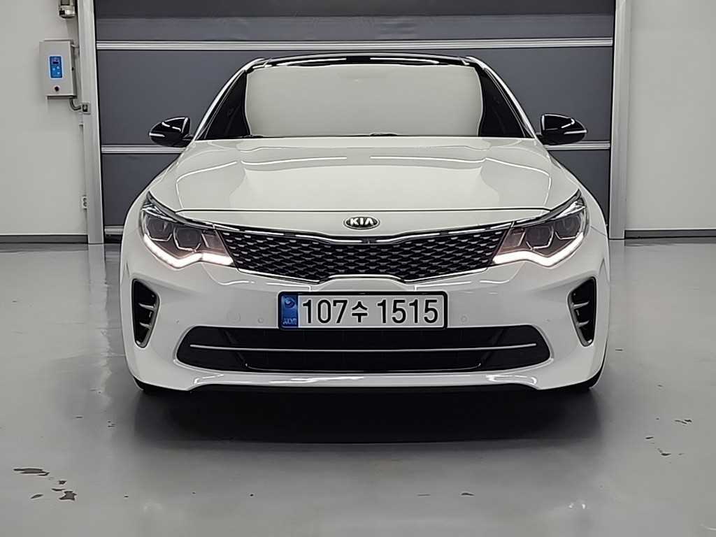 KIA K5 - Vista 2