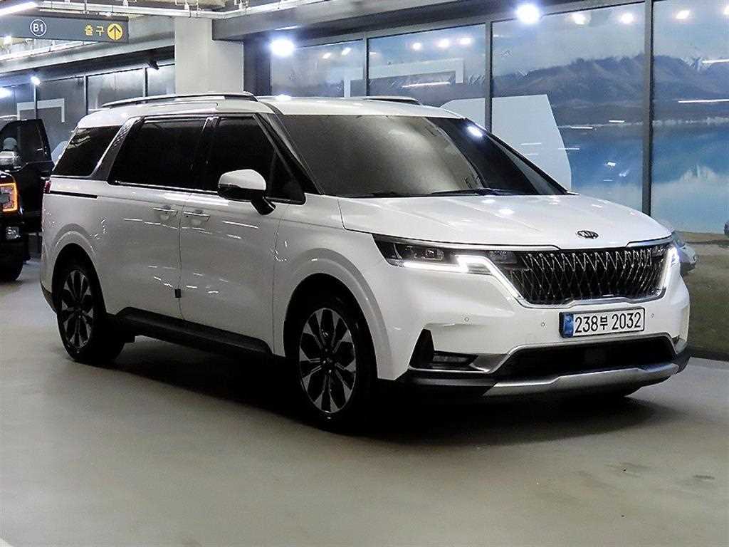KIA Carnival 2021 Blanco - Importación desde Corea - HF Imports Iquique - Foto 1
