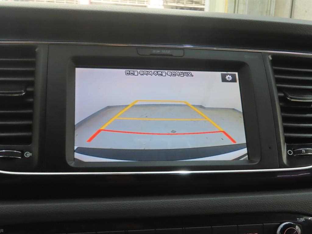 KIA Carnival 2017 Blanco - Importación desde Corea - HF Imports Iquique - Foto 16