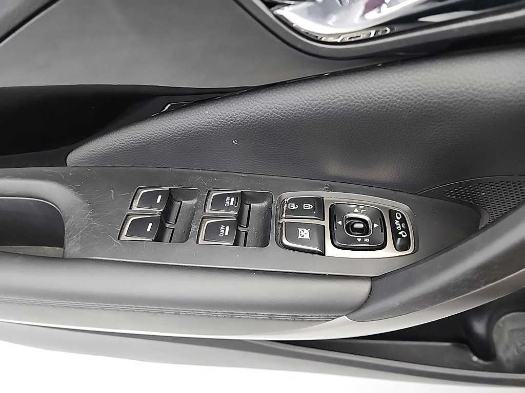 HYUNDAI Grandeur 2012 Negro - Importación desde Corea - HF Imports Iquique - Foto 19