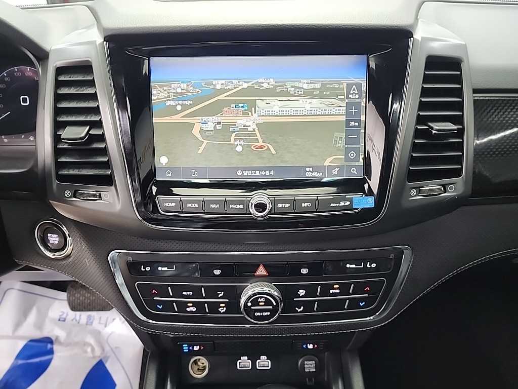 Ssangyong Rexton - Vista 12