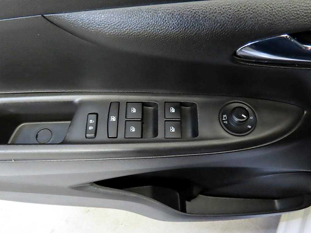 Chevrolet Spark 2017 the color of pearl - Importación desde Corea - HF Imports Iquique - Foto 19
