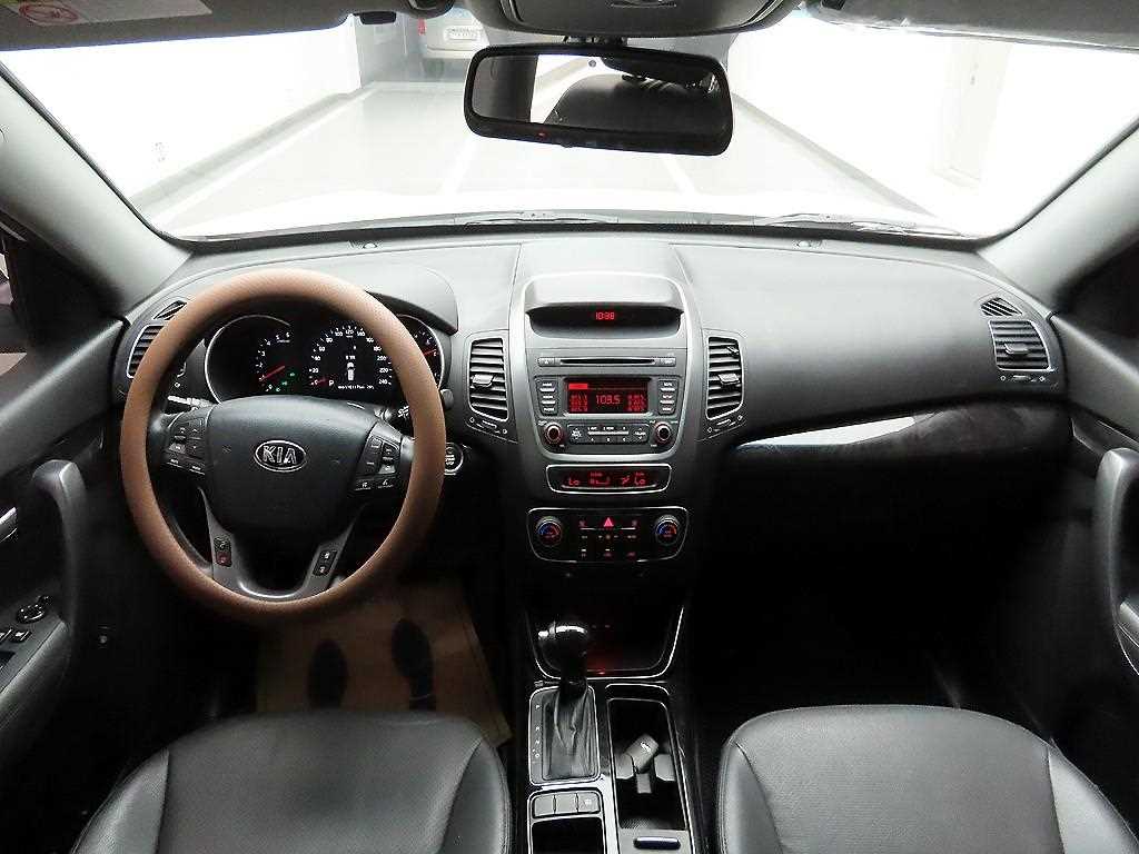 KIA Sorento - Vista 10