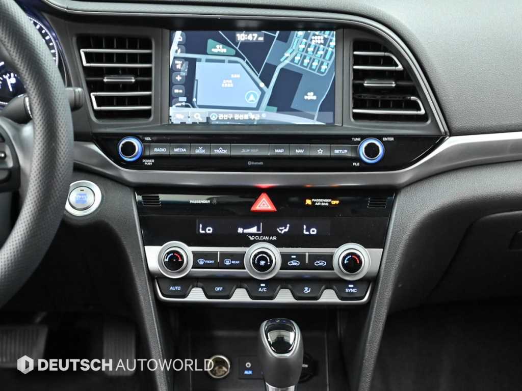 HYUNDAI Avante 2019 Blanco - Importación desde Corea - HF Imports Iquique - Foto 16