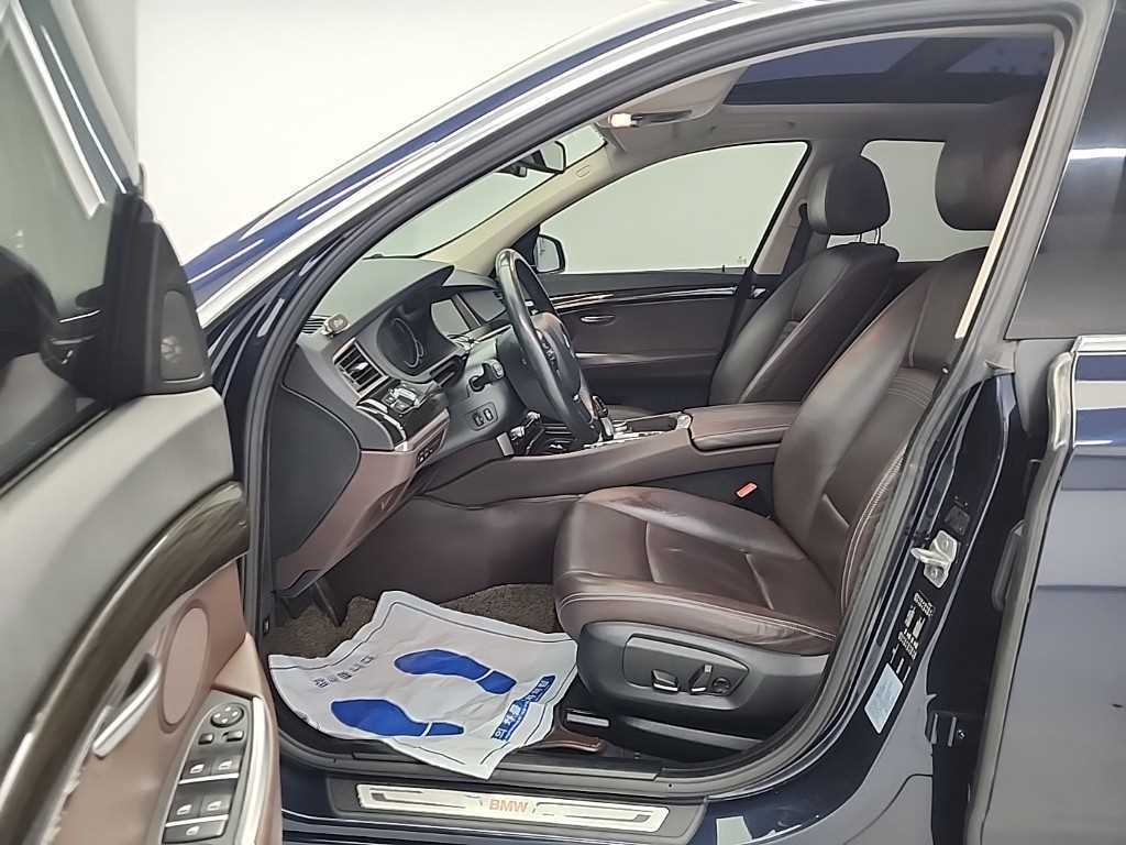 BMW Gran Turismo 2017 Azul - Importación desde Corea - HF Imports Iquique - Foto 13