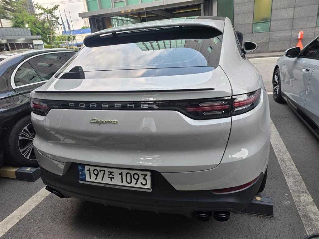 Porsche Cayenne - Vista 2