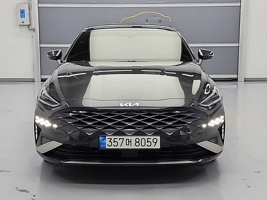 KIA K8 - Vista 3