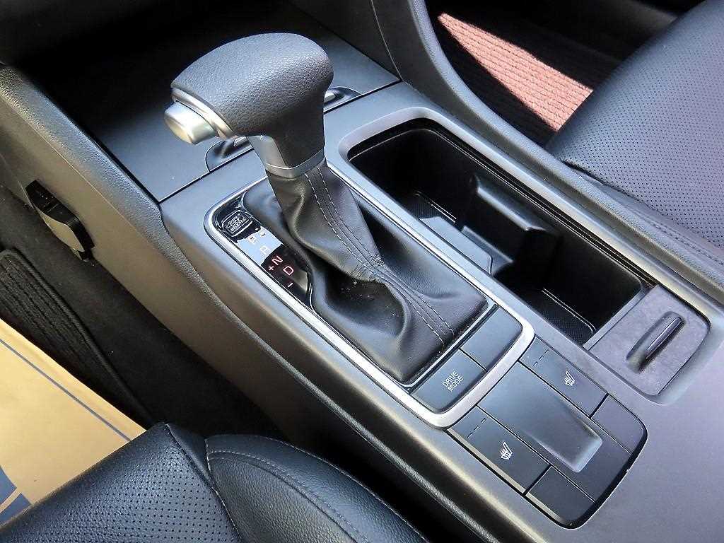 KIA K5 - Vista 12