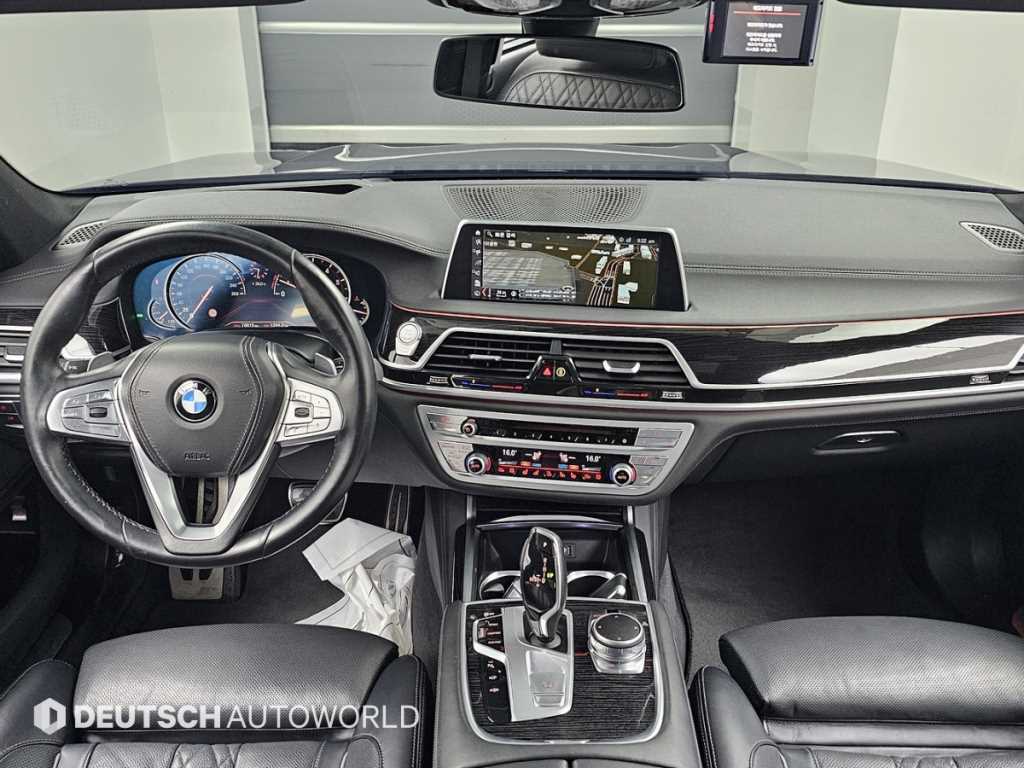 BMW 7 Series - Vista 9