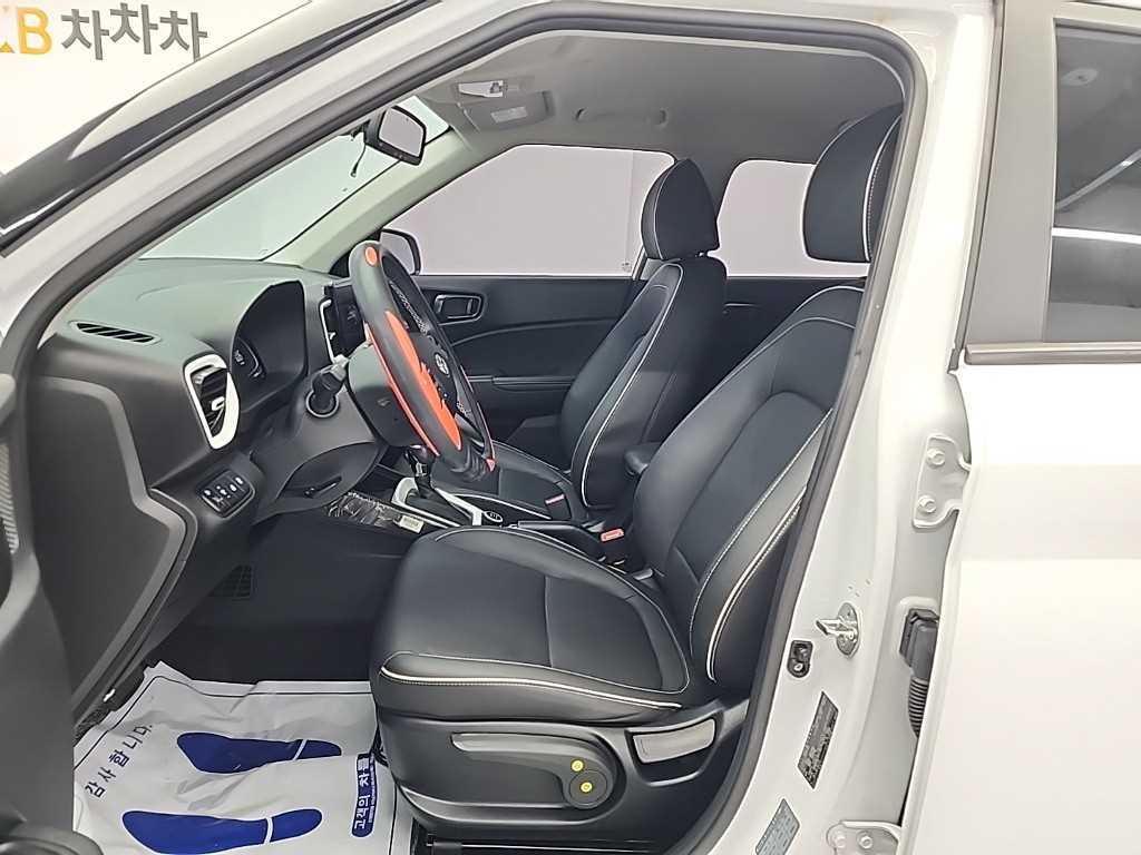 HYUNDAI Venue 2023 - Importación desde Corea - HF Imports Iquique - Foto 13