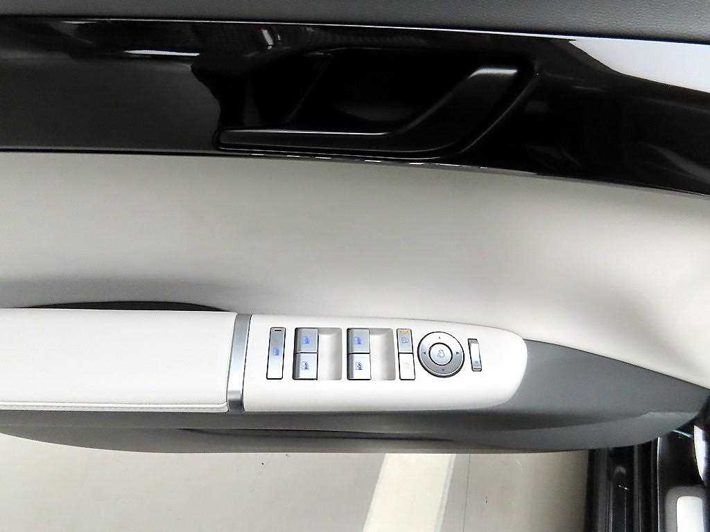 HYUNDAI Grandeur 2023 Negro - Importación desde Corea - HF Imports Iquique - Foto 13