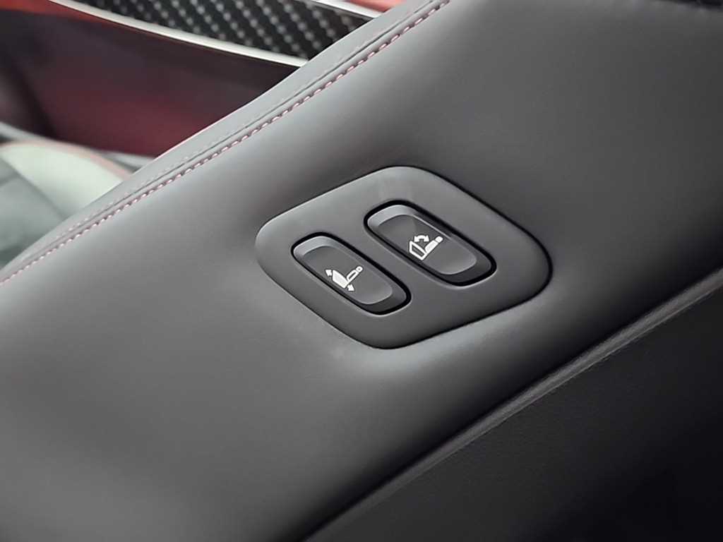 Genesis GV70 2021 Rojo - Importación desde Corea - HF Imports Iquique - Foto 15