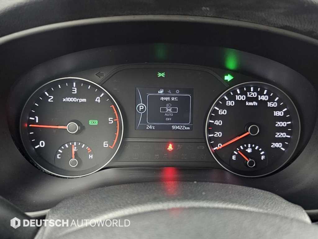 KIA Sportage - Vista 10