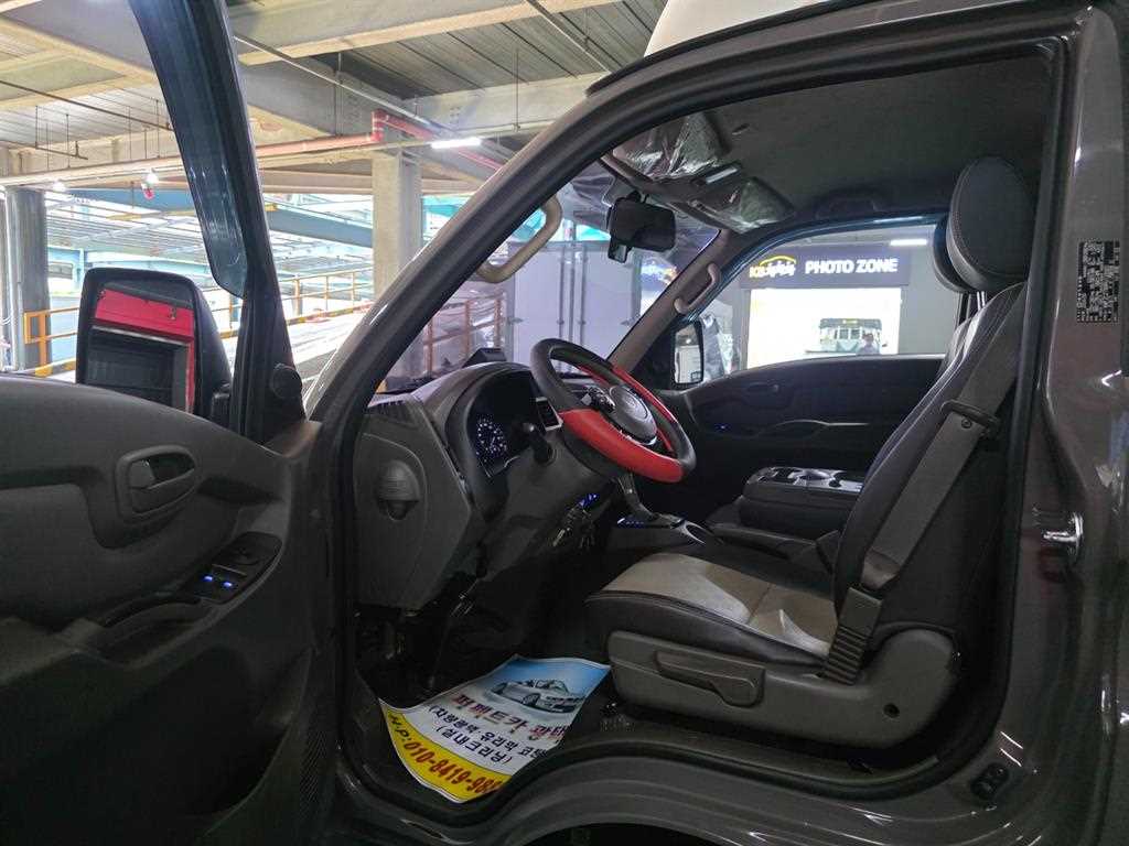 Small Truck Normal Box(High Deck) 2024 Café - Importación desde Corea - HF Imports Iquique - Foto 15