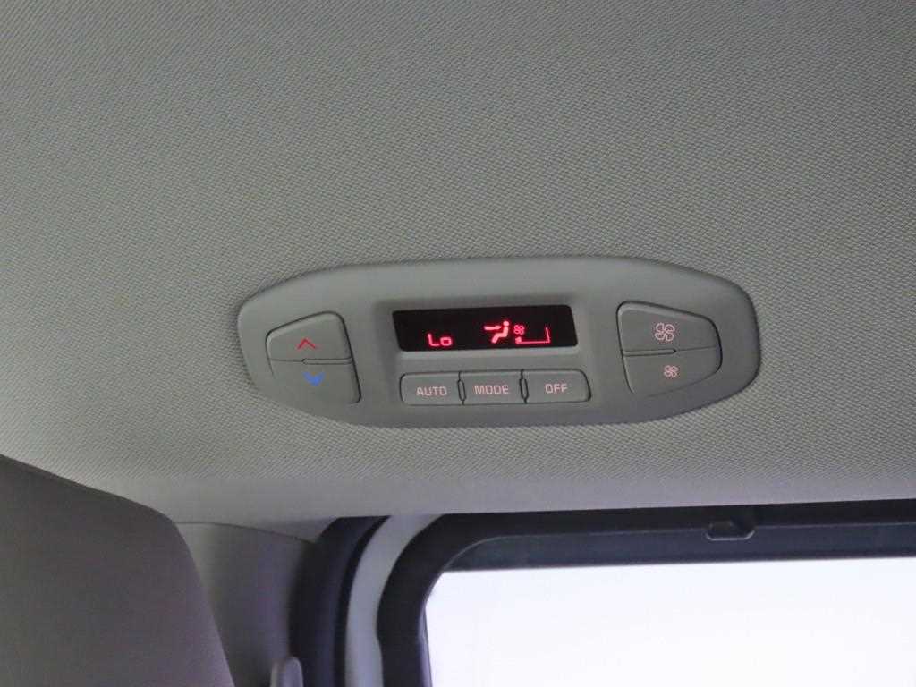 KIA Carnival 2017 Blanco - Importación desde Corea - HF Imports Iquique - Foto 19