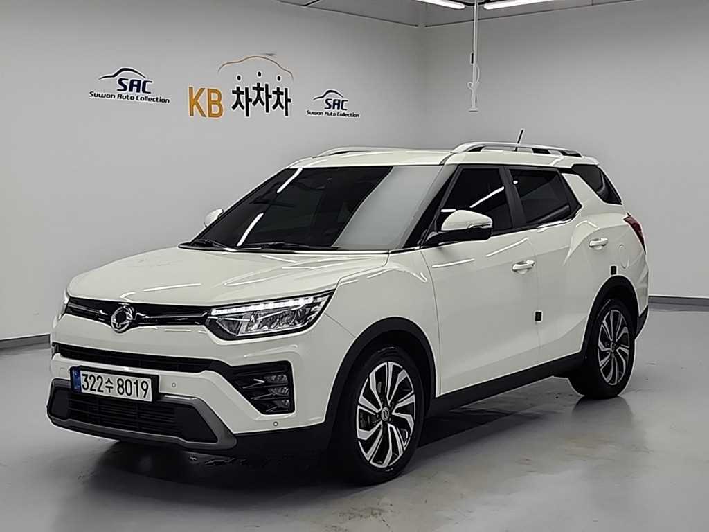 Ssangyong Tivoli 2020 Blanco - Importación desde Corea - HF Imports Iquique - Foto 1