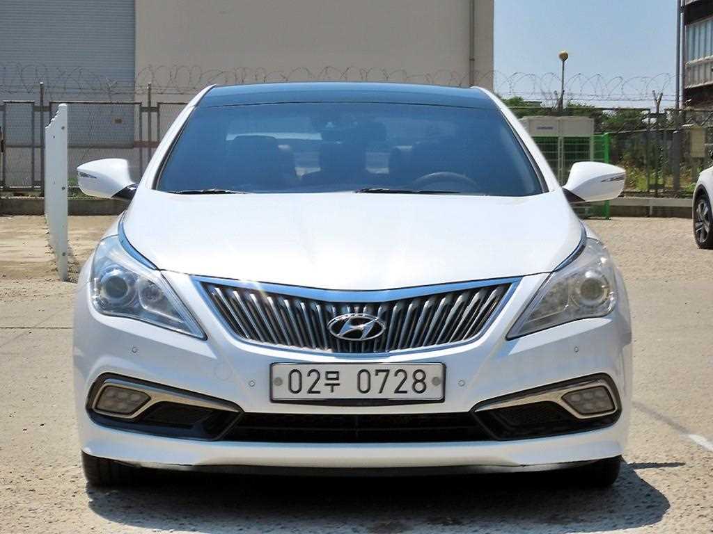 HYUNDAI Grandeur 2015 Blanco - Importación desde Corea - HF Imports Iquique - Foto 1