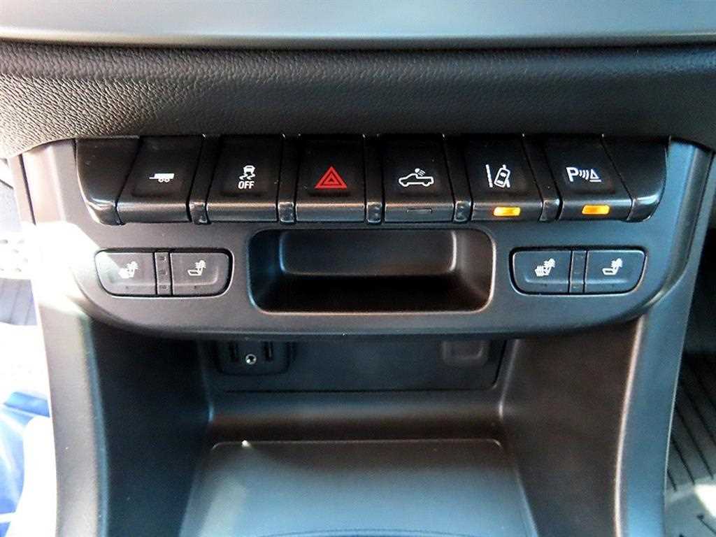 Chevrolet ?Colorado 2020 Rojo - Importación desde Corea - HF Imports Iquique - Foto 15