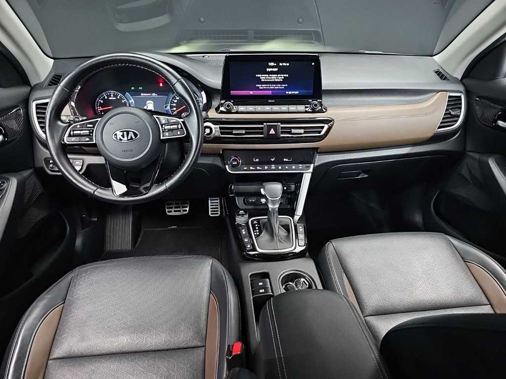 KIA Seltos - Vista 9