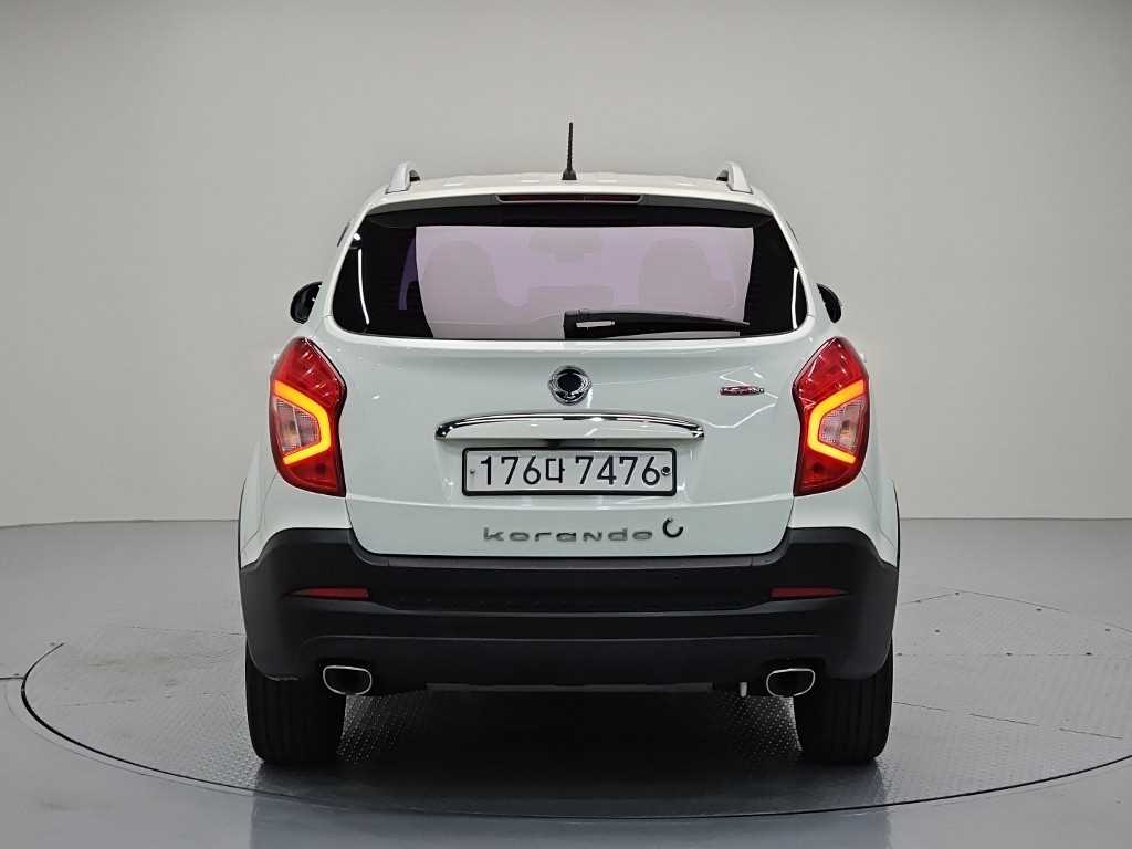 Ssangyong Korando - Vista 3