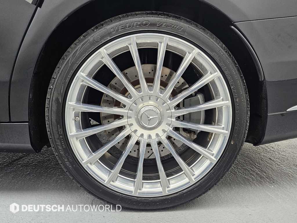 Mercedes Benz S Class - Vista 7
