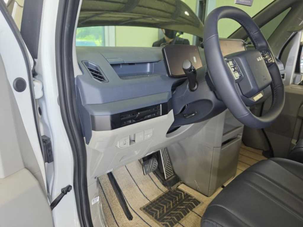 KIA PV5 - Vista 9
