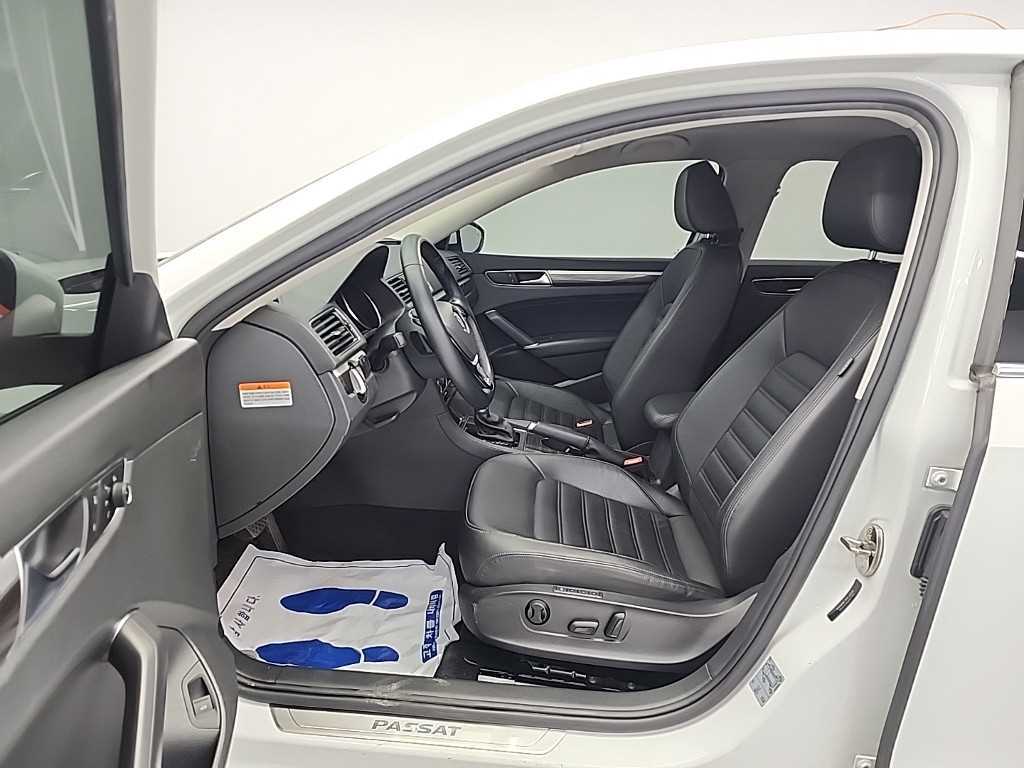 Volkswagen Passat 2018 Blanco - Importación desde Corea - HF Imports Iquique - Foto 13