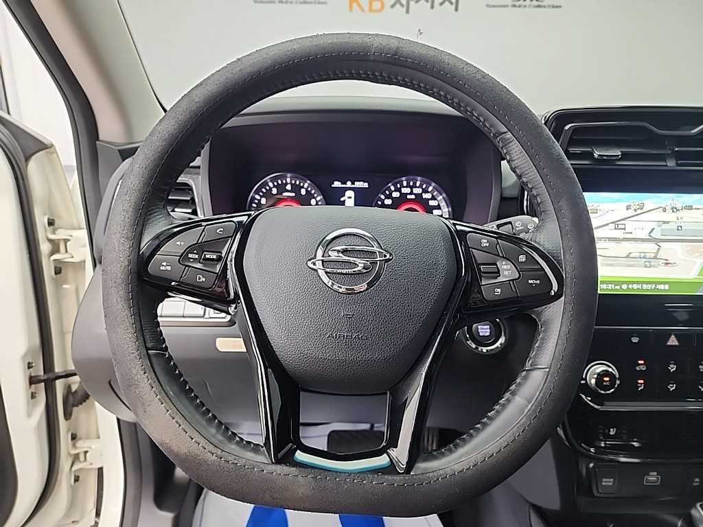Ssangyong Tivoli - Vista 11