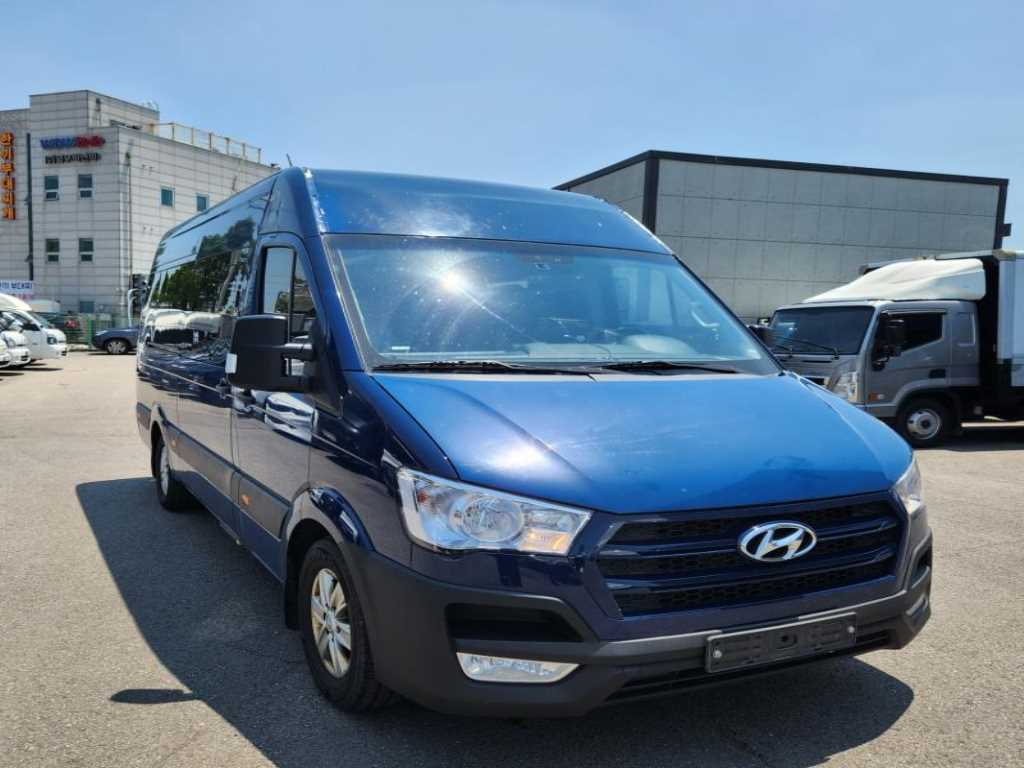 HYUNDAI Solati - Vista 2