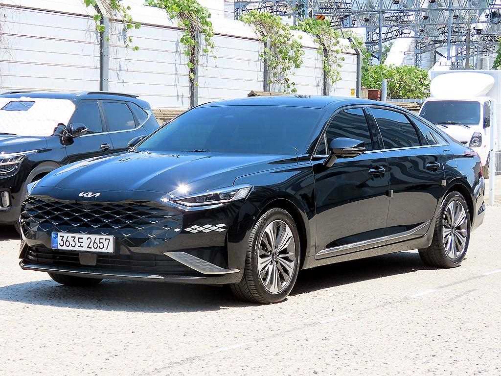 KIA K8 - Vista 2