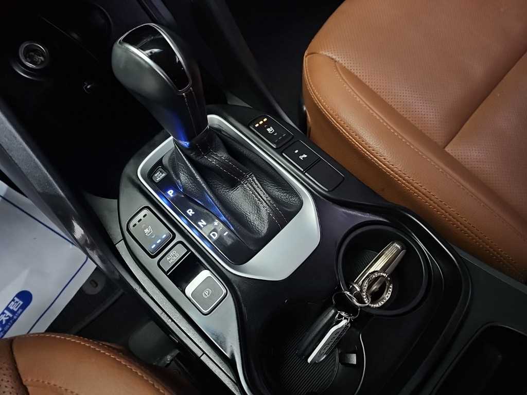 HYUNDAI Santa Fe - Vista 10