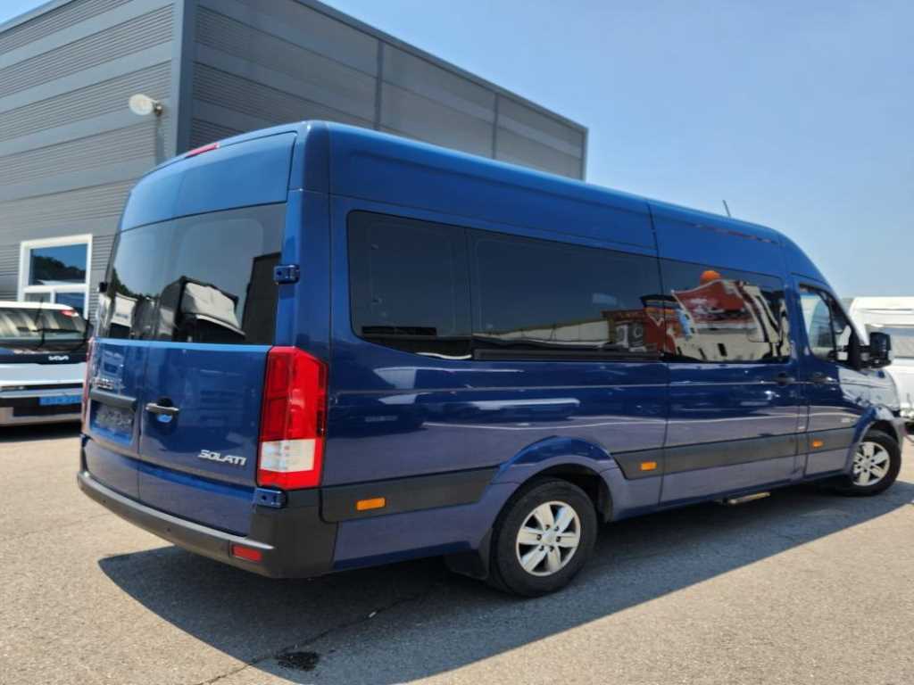HYUNDAI Solati - Vista 3
